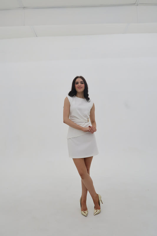 The Poise: Skirt Set