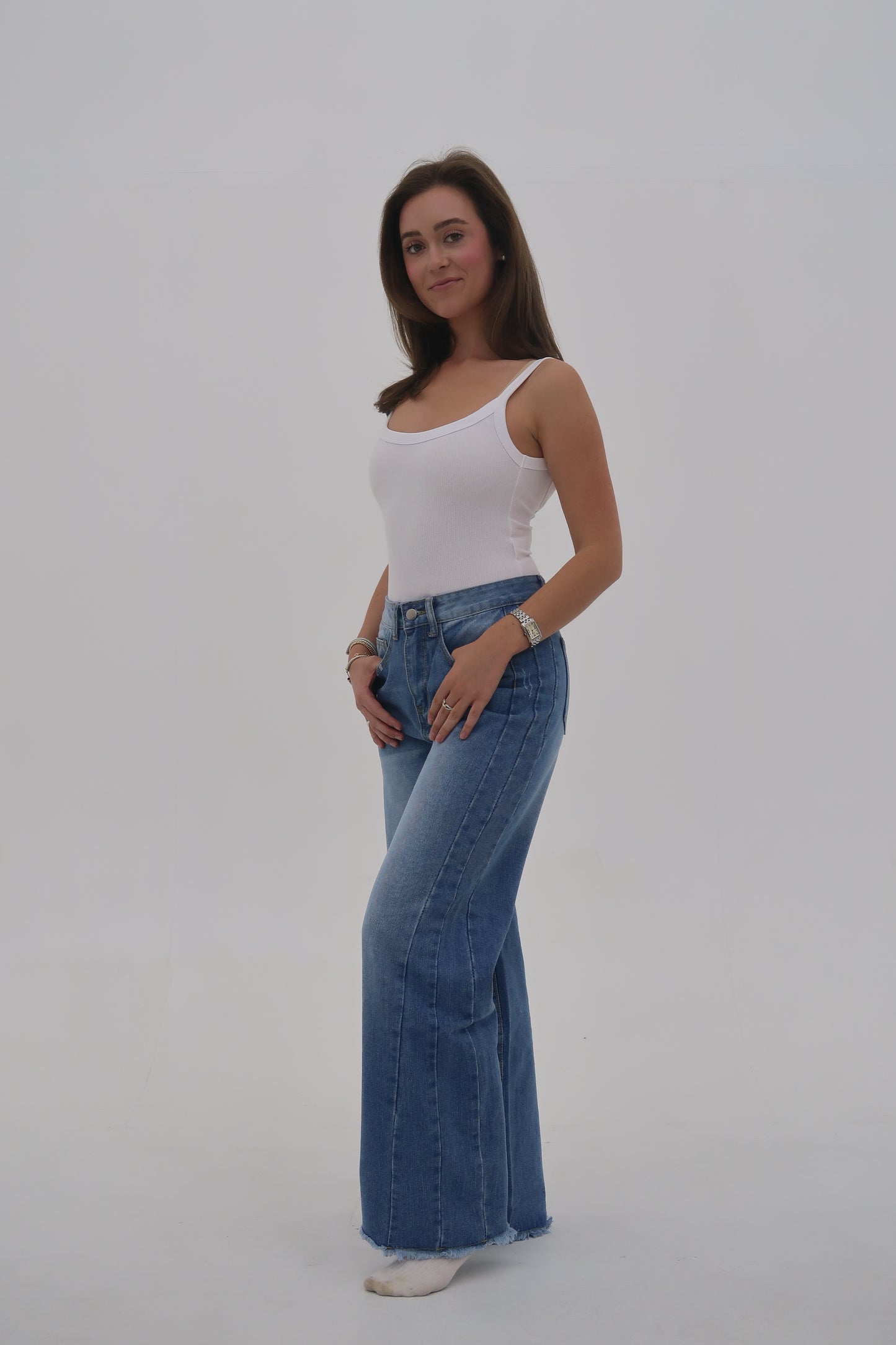The Studio Jean: Wide Leg